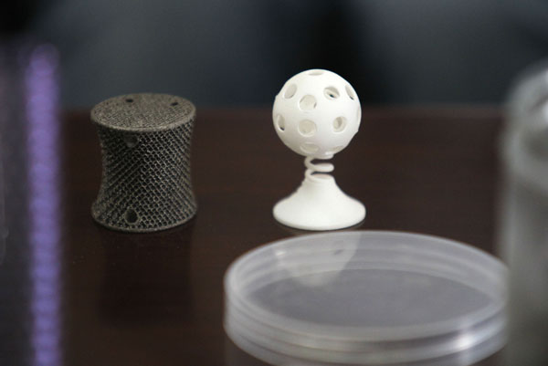 A 3-D printed medical implant is shown at Peking University Third Hospital in Beijing, Aug 6, 2013. Dozens of such implants have been used in more than 50 patients, said Liu Zhongjun, director of the Orthopedic Department of the hospital. Hospital uses 3D printed orthopedic implants