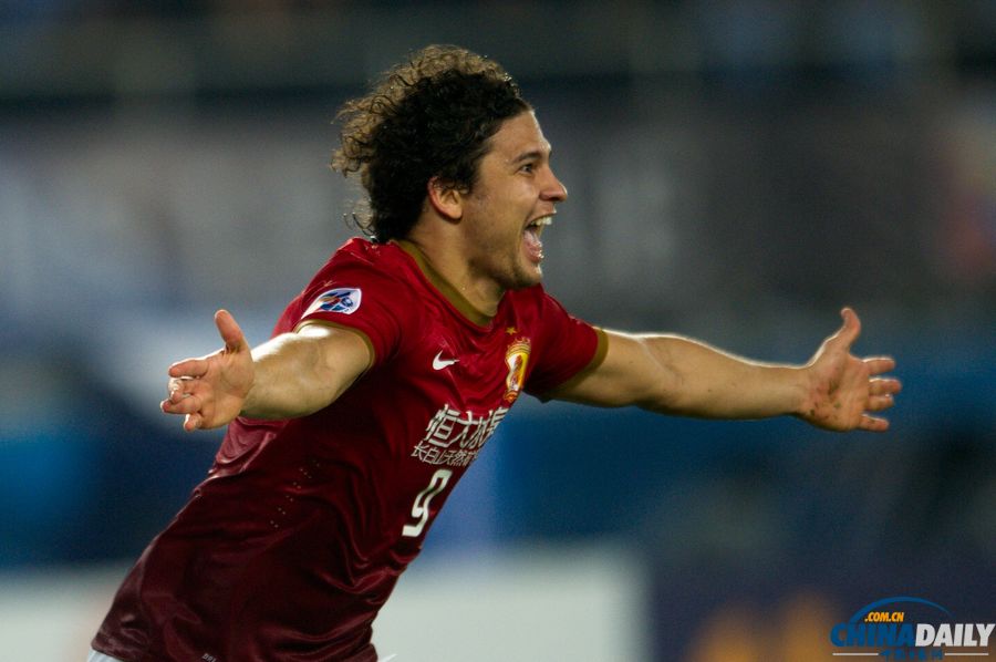 2013亞冠決賽:廣州恒大創(chuàng)造歷史 主場平首爾FC總比分3:3奪冠