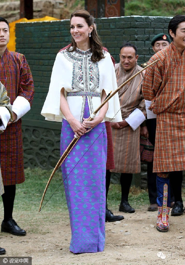 她貴比英女王，卻穿幾百塊的衣服美翻東南亞！