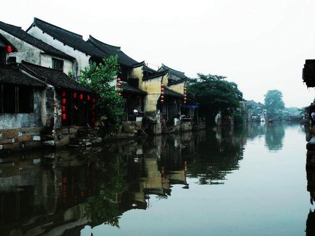 長(zhǎng)假去哪兒？CNN盤點(diǎn)中國最美的四個(gè)水鄉(xiāng)