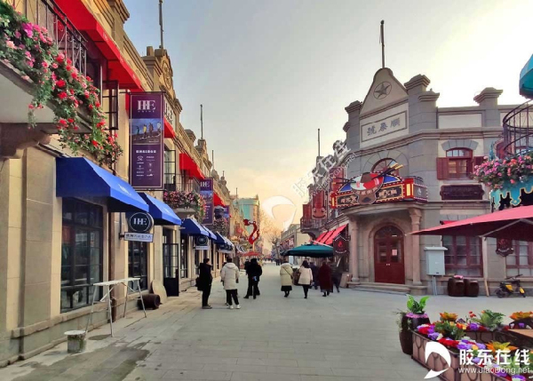 Yantai historical streets reopen after renovation