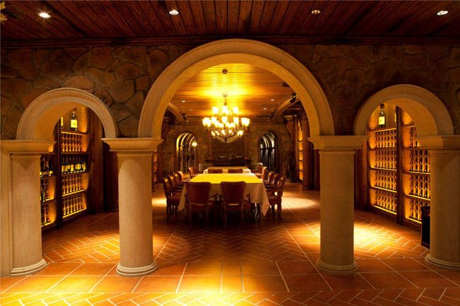 East東方紅酒窖 悅享美食美酒慢生活（圖）